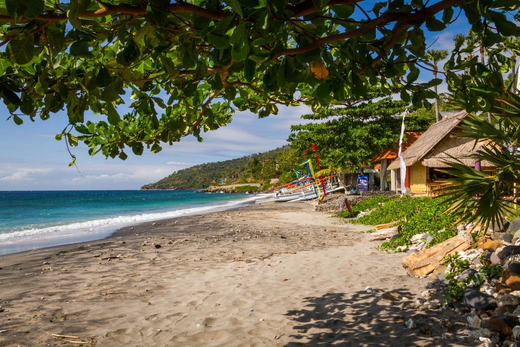 Aquamarine Beach Villas Amed  Exterior photo