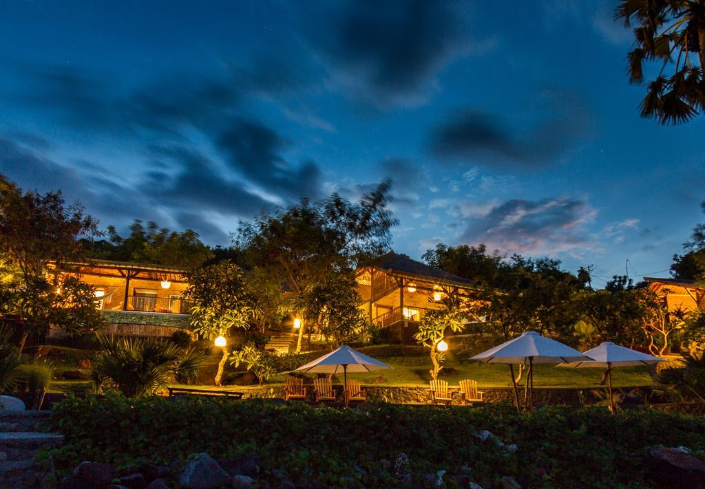 Aquamarine Beach Villas Amed  Exterior photo