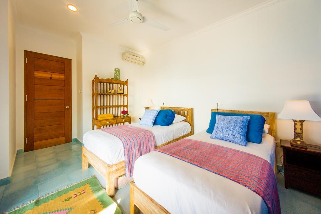 Aquamarine Beach Villas Amed  Exterior photo